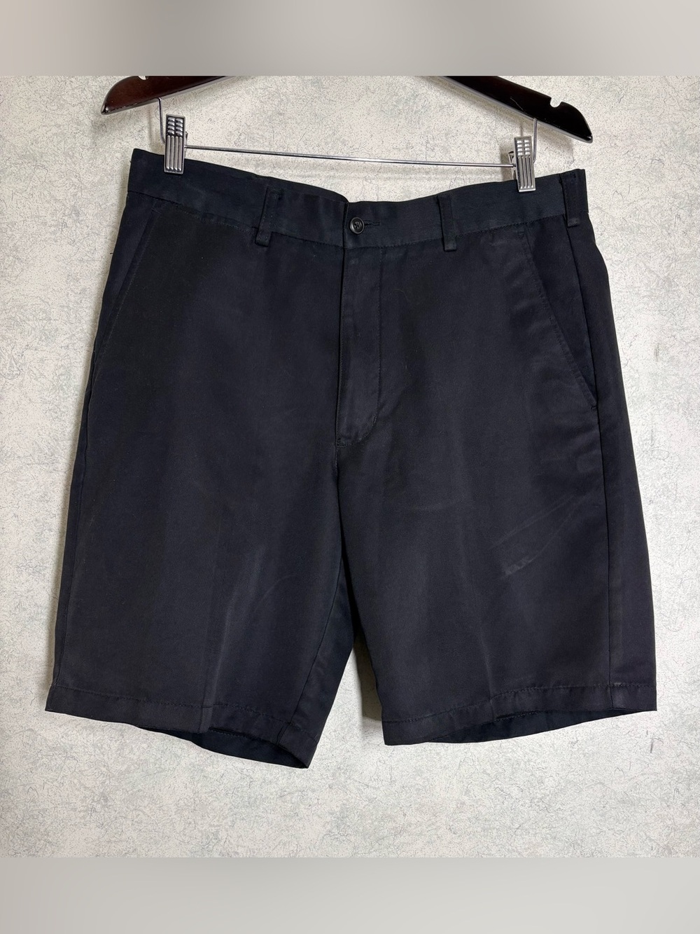 2 Under•Golf Shorts•Sz 34•Lite•Versatile & Comfortable•Performance Lifestyle EUC